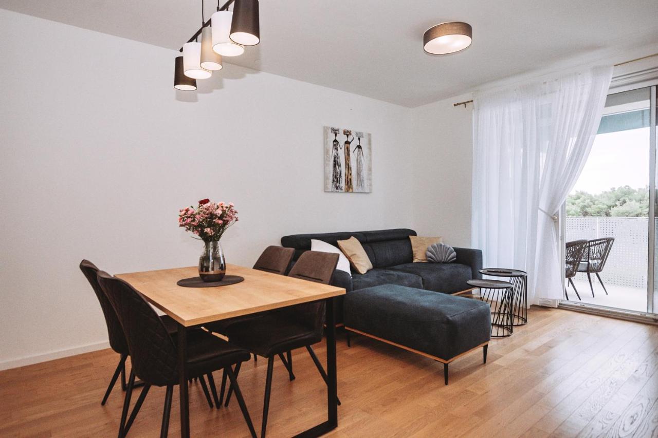 Appartement Apartman Martina à Zadar Extérieur photo