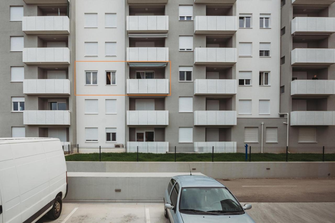 Appartement Apartman Martina à Zadar Extérieur photo
