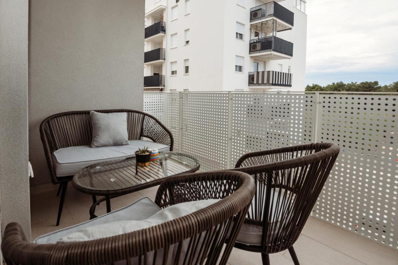 Appartement Apartman Martina à Zadar Extérieur photo